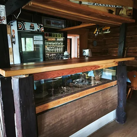 10 Na Horach Alpesi faház Kořenov